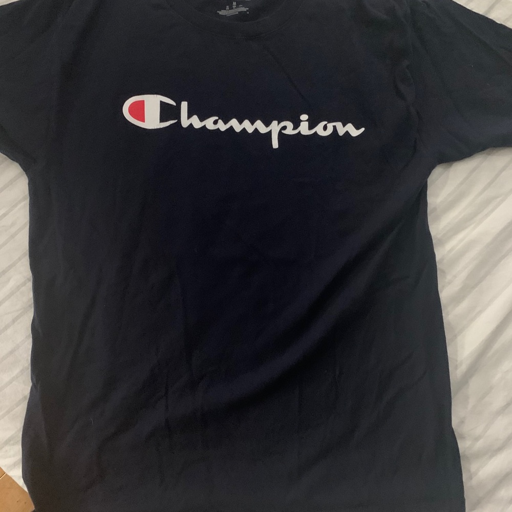 Men’s Medium Navy Blue Champion T-Shirt